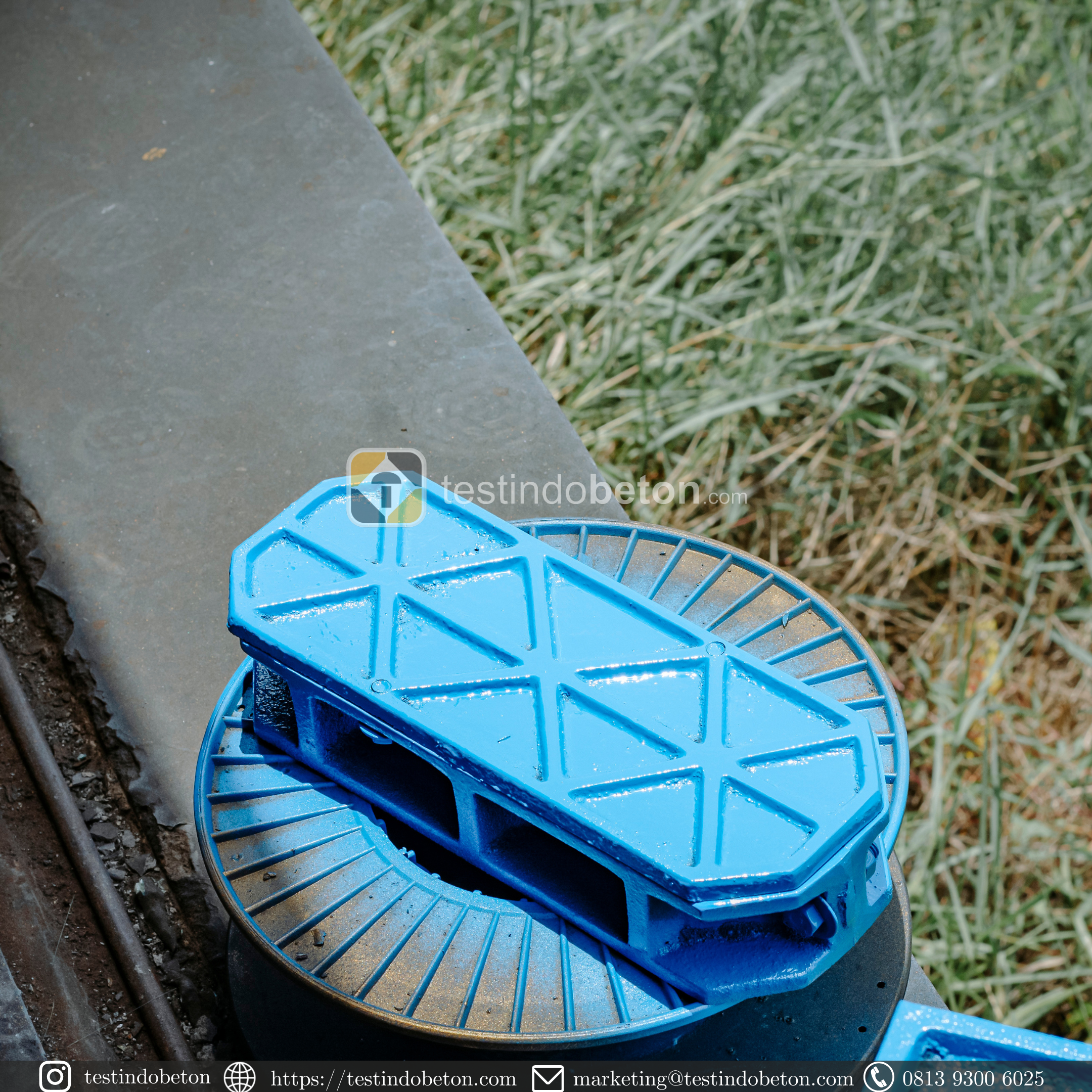 Cetakan trigang beton